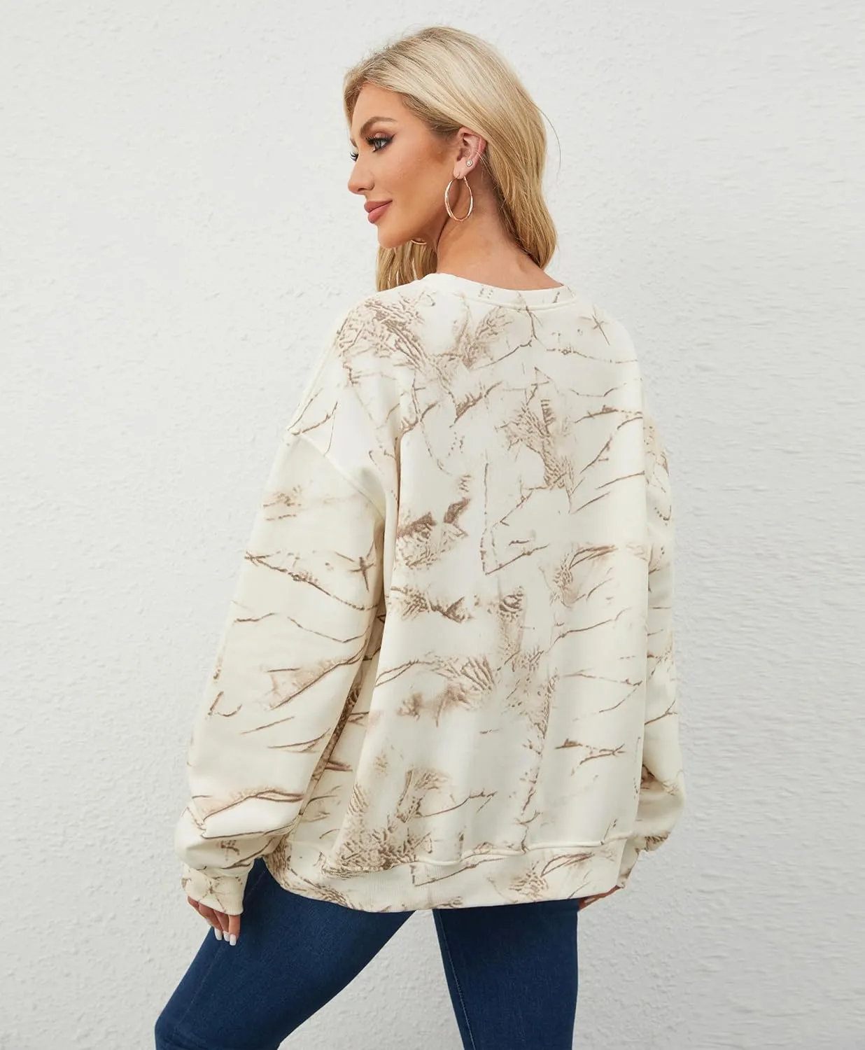 Womens Camo Sweatshirt Maple Leaf Print Oversized Camo Crewneck Sweatshirt Fleece Pullover Hoodies Long Sleeve