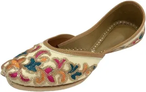Women's Punjabi Jutti for Ethnic Shoes Cream Gold Wedding Shoes Mojari Traditional Indian Jooti Sandles Handmade Juti